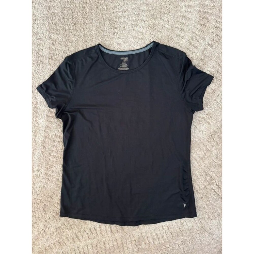 Danskin women’s black Activewear tee - size L
